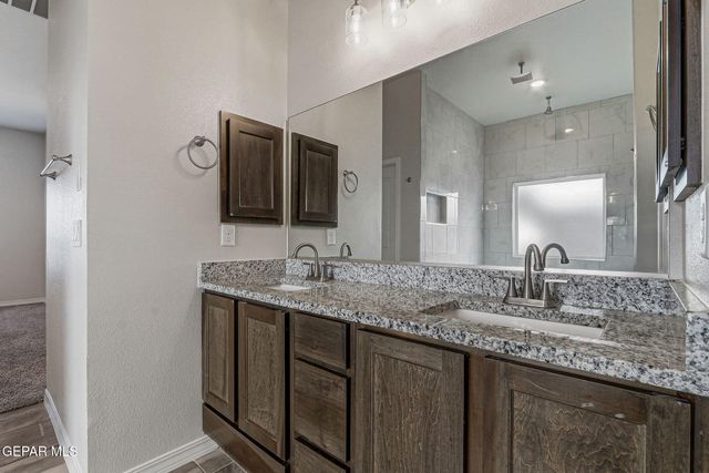 957 GULF STREAMS Avenue, El Paso, TX 79932