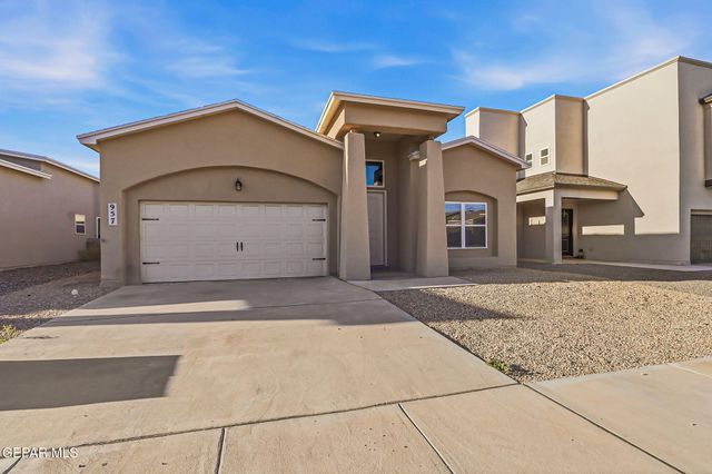 957 GULF STREAMS Avenue, El Paso, TX 79932