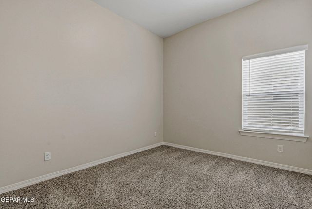 957 GULF STREAMS Avenue, El Paso, TX 79932
