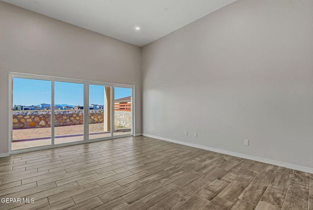 957 GULF STREAMS Avenue, El Paso, TX 79932