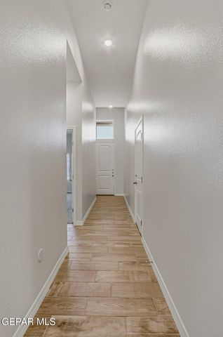 957 GULF STREAMS Avenue, El Paso, TX 79932
