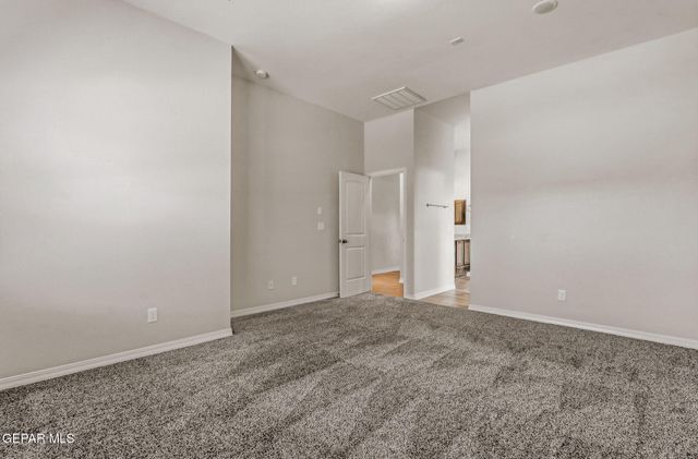 957 GULF STREAMS Avenue, El Paso, TX 79932