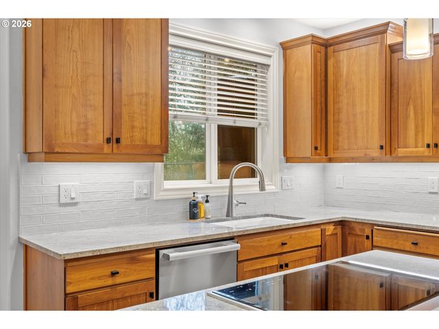 23451 Sw REDFERN Pl, Sherwood, OR 97140