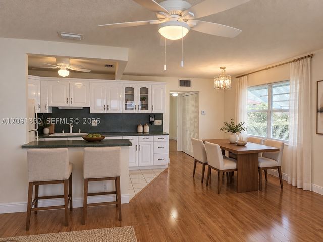 880 W Horizons W 205, Boynton Beach, FL 33435