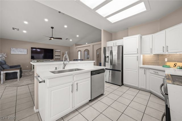 1236 Country Club Drive, Laughlin, NV 89029