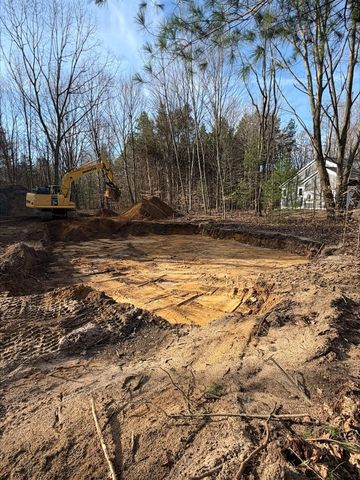 76757 Wood Crest Court, South Haven, MI 49090