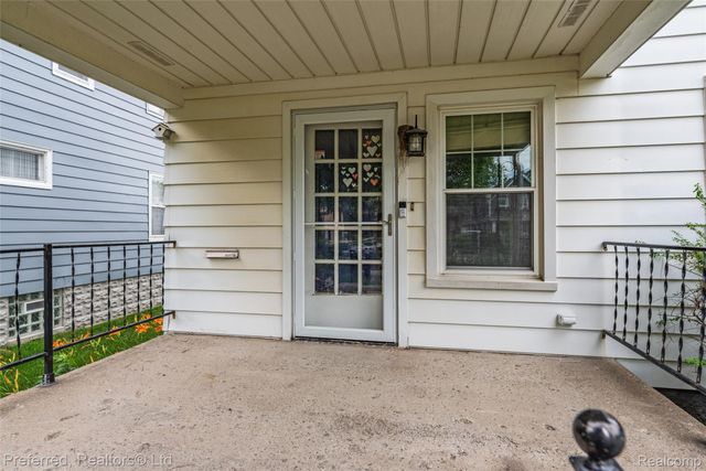 22265 Nowlin Street, Dearborn, MI 48124