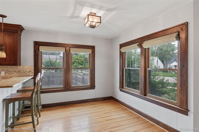 22265 Nowlin Street, Dearborn, MI 48124