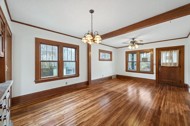 776 Wheeler Street N, Saint Paul, MN 55104