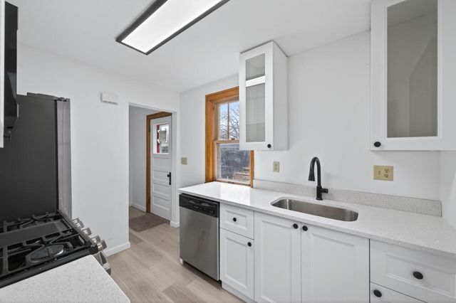 776 Wheeler Street N, Saint Paul, MN 55104