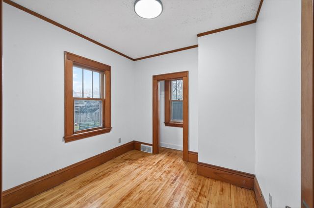 776 Wheeler Street N, Saint Paul, MN 55104