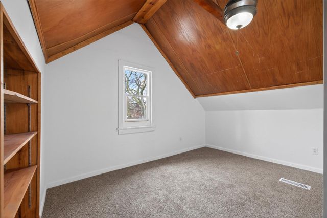 776 Wheeler Street N, Saint Paul, MN 55104