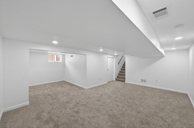 776 Wheeler Street N, Saint Paul, MN 55104