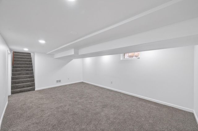 776 Wheeler Street N, Saint Paul, MN 55104