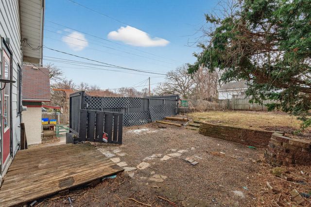 776 Wheeler Street N, Saint Paul, MN 55104