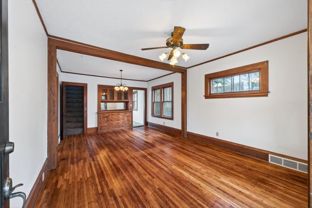 776 Wheeler Street N, Saint Paul, MN 55104