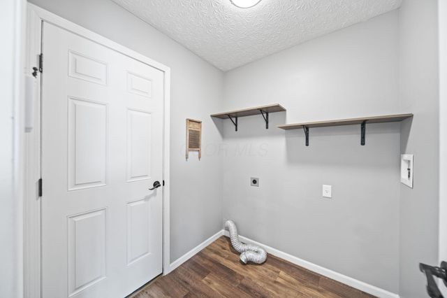 7482 Bunker Ridge Court, Blacklick, OH 43004