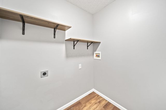 7482 Bunker Ridge Court, Blacklick, OH 43004