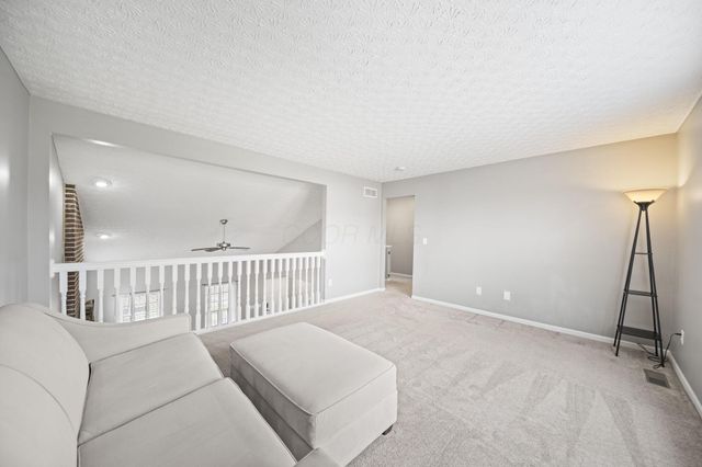 7482 Bunker Ridge Court, Blacklick, OH 43004