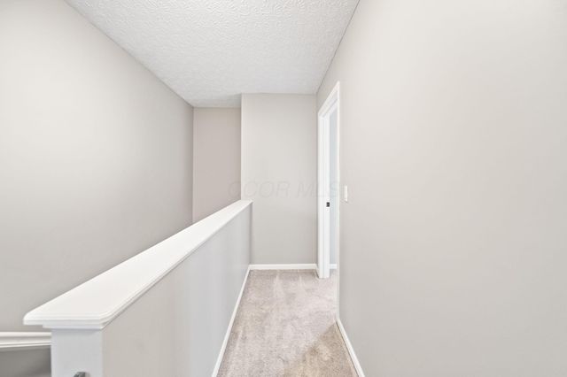 7482 Bunker Ridge Court, Blacklick, OH 43004