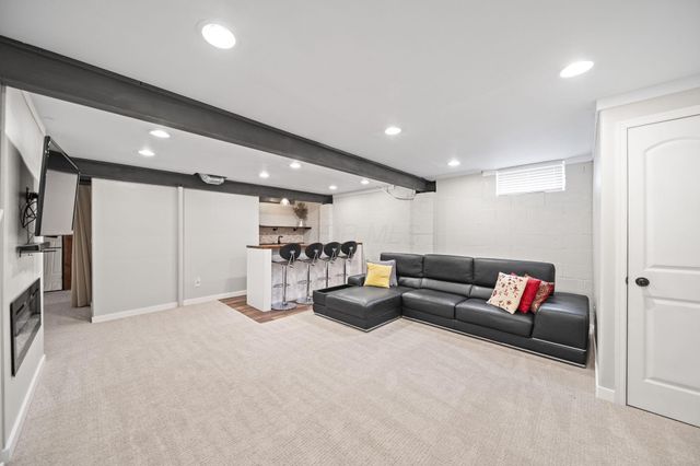 7482 Bunker Ridge Court, Blacklick, OH 43004