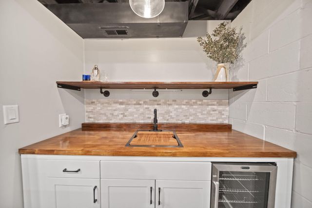 7482 Bunker Ridge Court, Blacklick, OH 43004