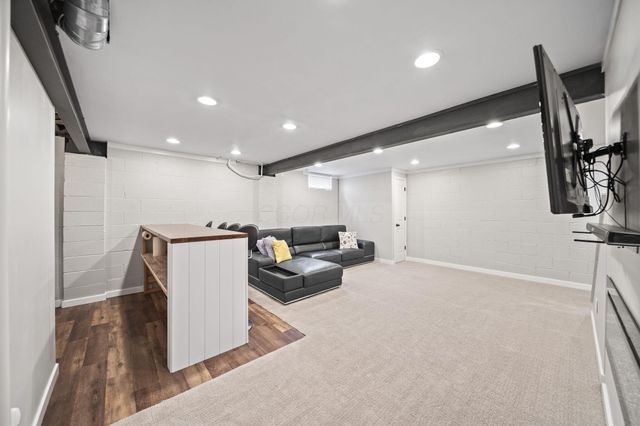 7482 Bunker Ridge Court, Blacklick, OH 43004