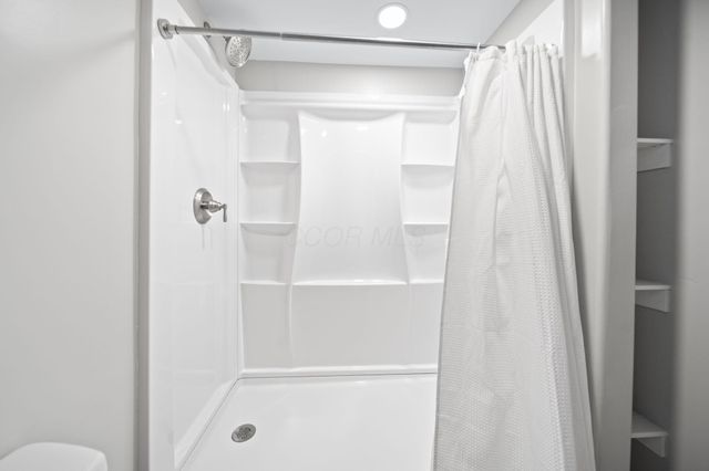 7482 Bunker Ridge Court, Blacklick, OH 43004