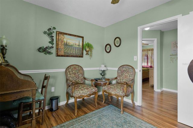 521 E MIRROR LAKE DRIVE, Fruitland Park, FL 34731