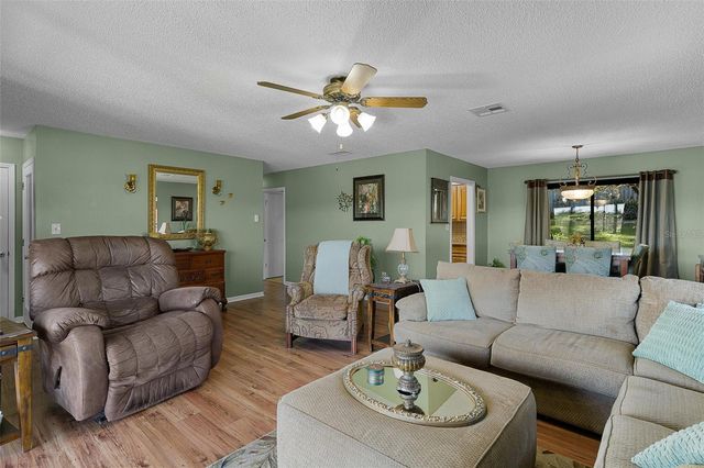 521 E MIRROR LAKE DRIVE, Fruitland Park, FL 34731