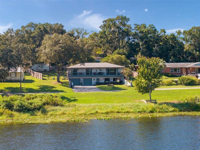 521 E MIRROR LAKE DRIVE, Fruitland Park, FL 34731