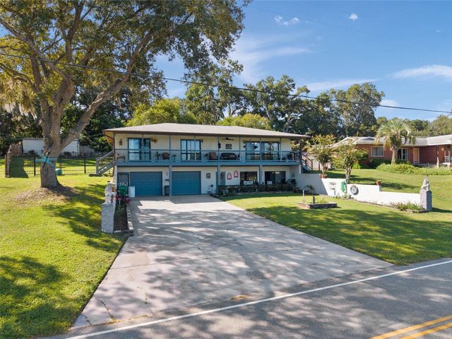 521 E MIRROR LAKE DRIVE, Fruitland Park, FL 34731