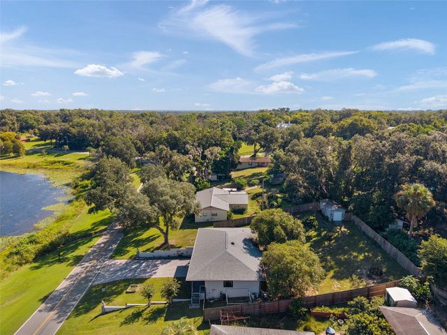 521 E MIRROR LAKE DRIVE, Fruitland Park, FL 34731