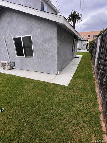 2458 Chestnut, Long Beach, CA 90806