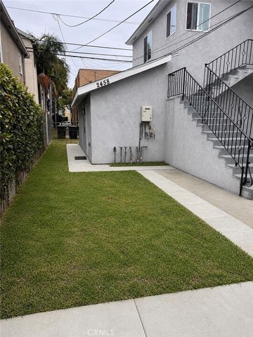 2458 Chestnut, Long Beach, CA 90806