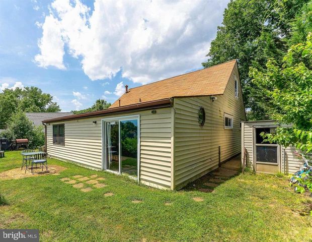 19 STEVENS RD, Glen Burnie, MD 21060
