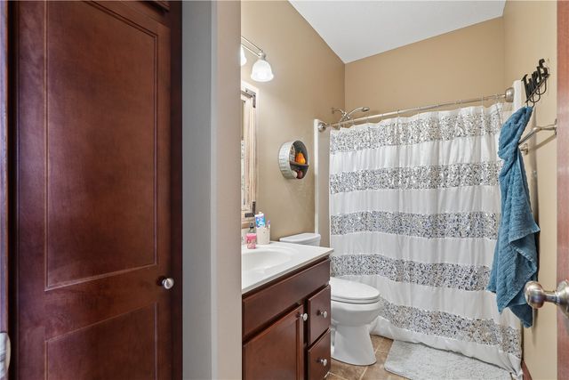5501 Mayfair St, Cedar Rapids, IA 52404