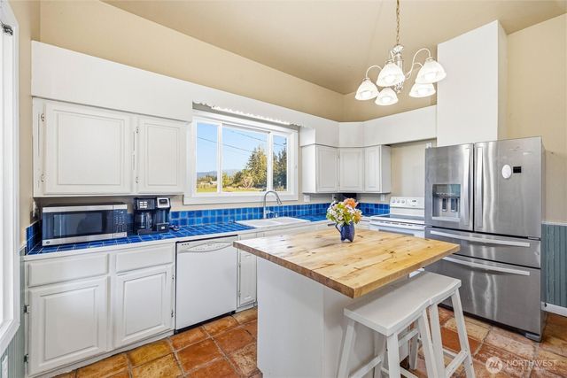 5311 Muriel Drive, Bellingham, WA 98226