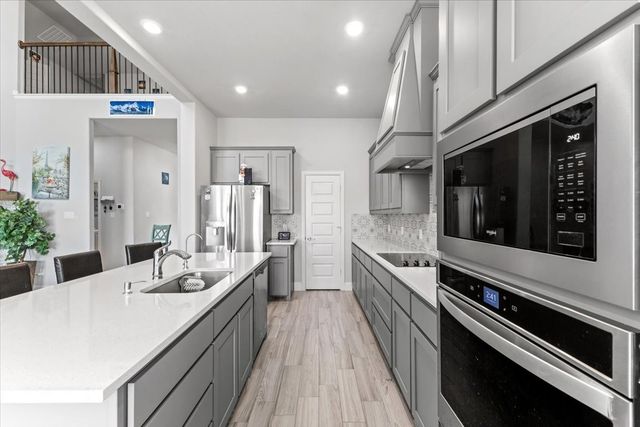 625 Alaina Drive, Desoto, TX 75115