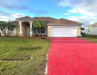 729 SW Sardinia Avenue, Port St Lucie, FL 34953