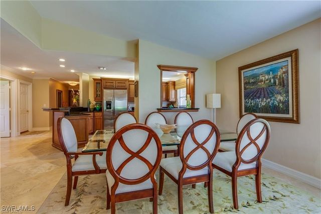 630 95th AVE N S, Naples, FL 34108