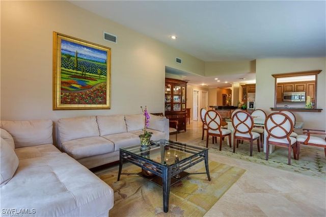 630 95th AVE N S, Naples, FL 34108