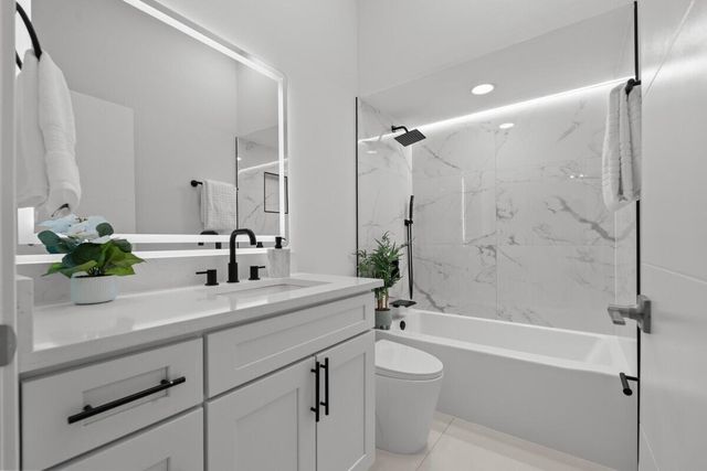17261 Balboa Point Way, Boca Raton, FL 33487