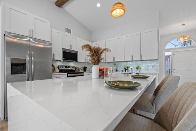 17261 Balboa Point Way, Boca Raton, FL 33487