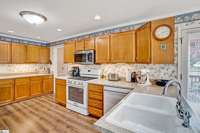 306 Rocky Chase Drive, Greenville, SC 29615