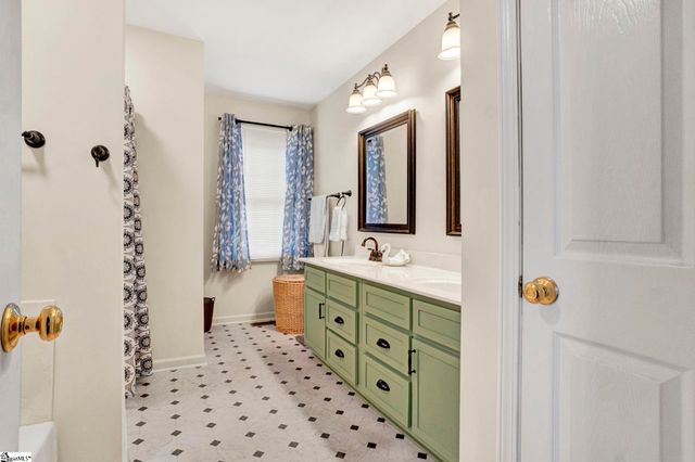 306 Rocky Chase Drive, Greenville, SC 29615