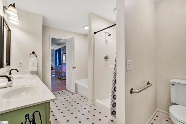 306 Rocky Chase Drive, Greenville, SC 29615