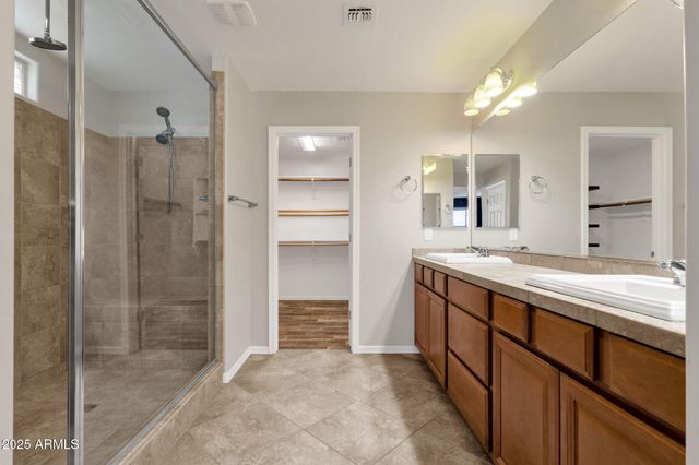 2947 E SALTSAGE Drive, Phoenix, AZ 85048