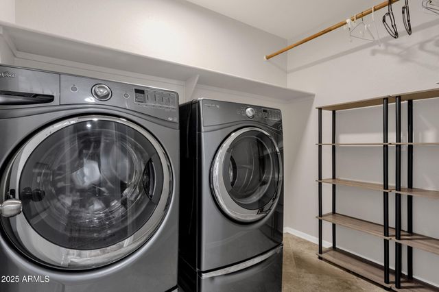 2947 E SALTSAGE Drive, Phoenix, AZ 85048