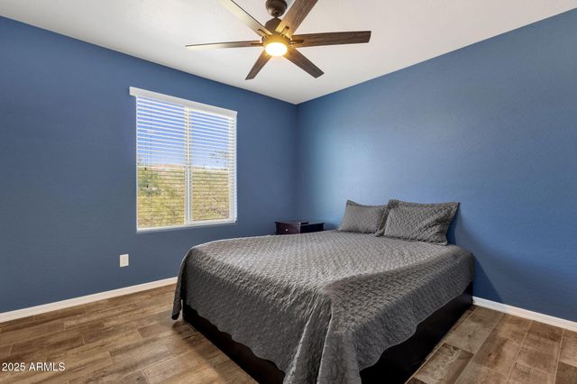 2947 E SALTSAGE Drive, Phoenix, AZ 85048